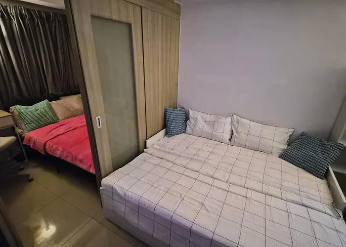 Book Me At Shore Residences Tower D Near Airport & Mall Of Apartment