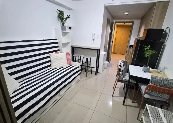 Book Me At Shore Residences Tower D Near Airport & Mall Of Manila
